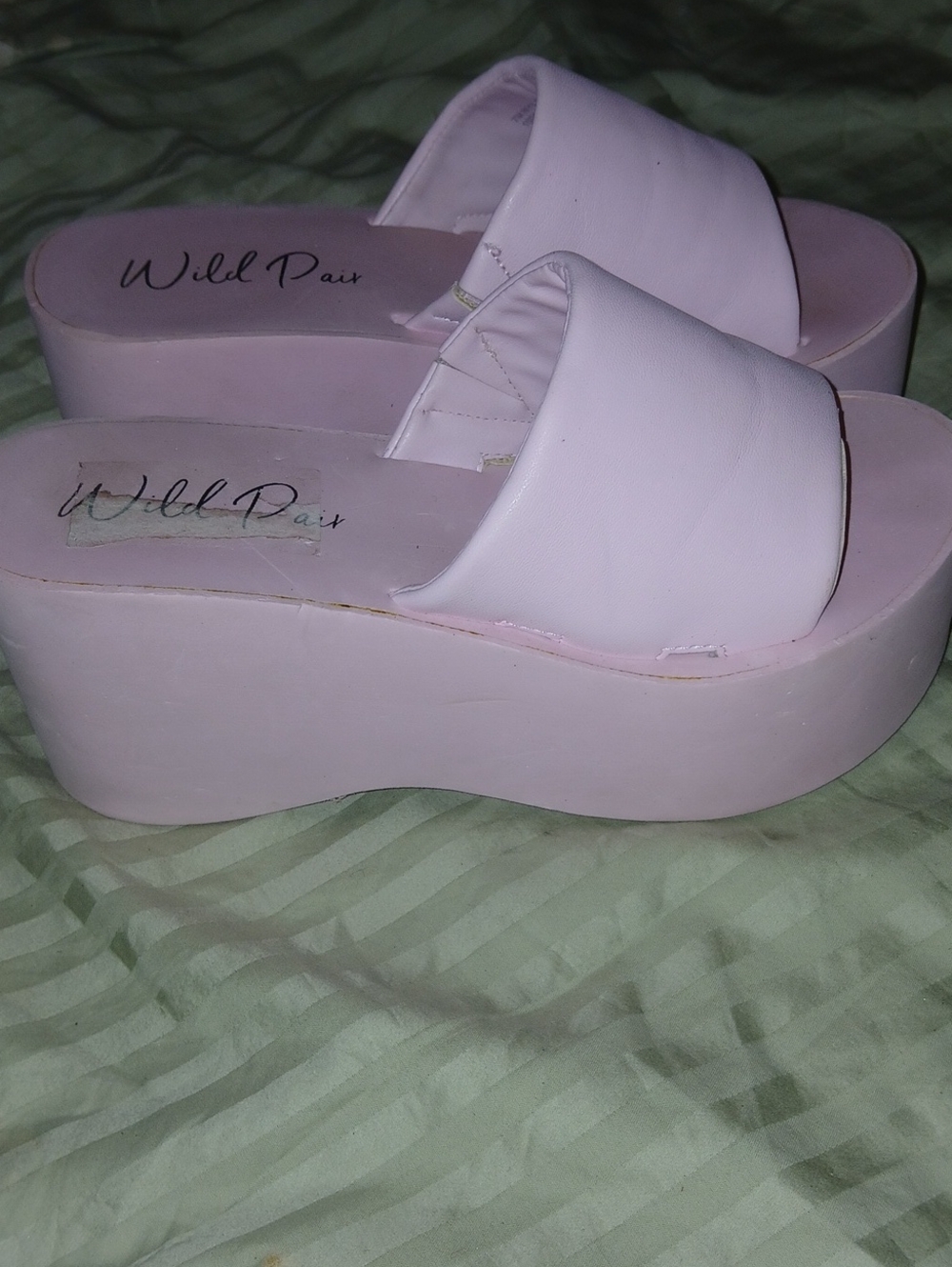 Wild Pair Womens Baby Pink Vegan Leather Platform Foam Slide Sandals Sz: 7